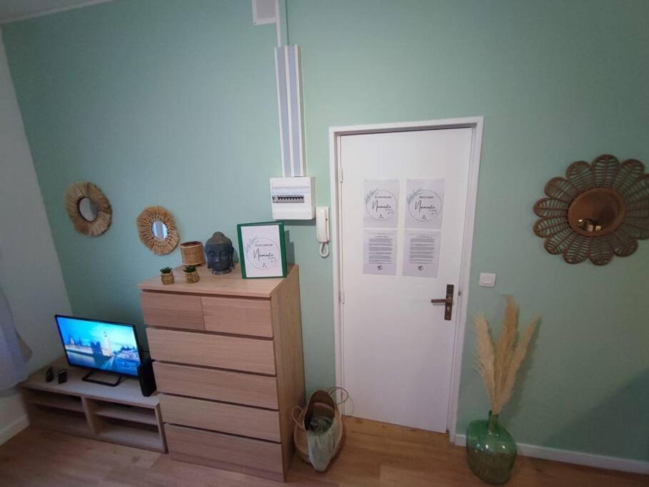 Appartement Namaste Studio By T&L à Denain Extérieur photo